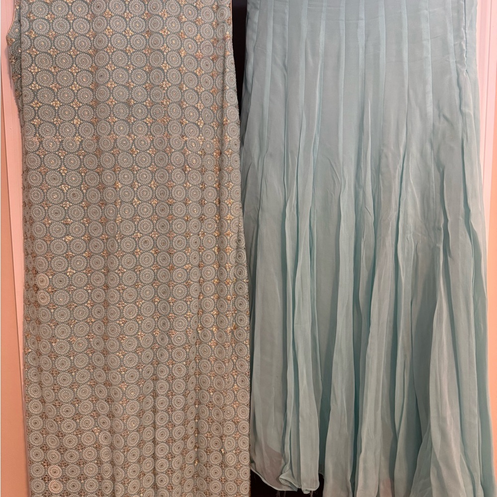 Elegant Blue Patterned Skirt